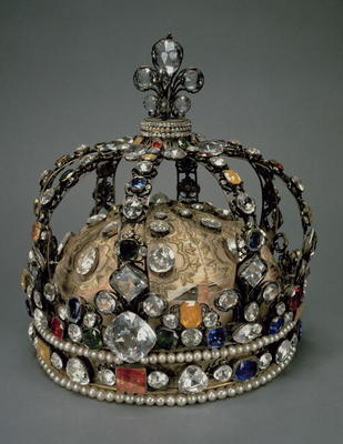 The Crown of Louis XV, 1722 (gilded silver, replacement stones & pearls) à Ecole Française, (18ème siècle)