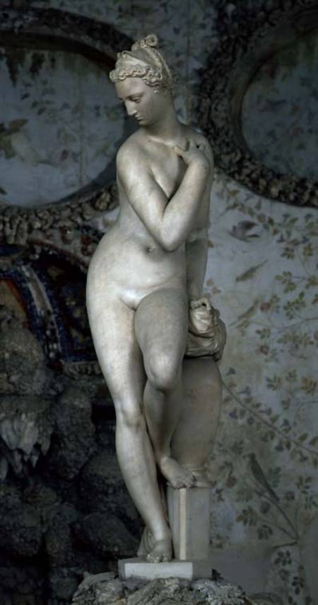 Venus Stepping Out of Her Bath à Giambologna