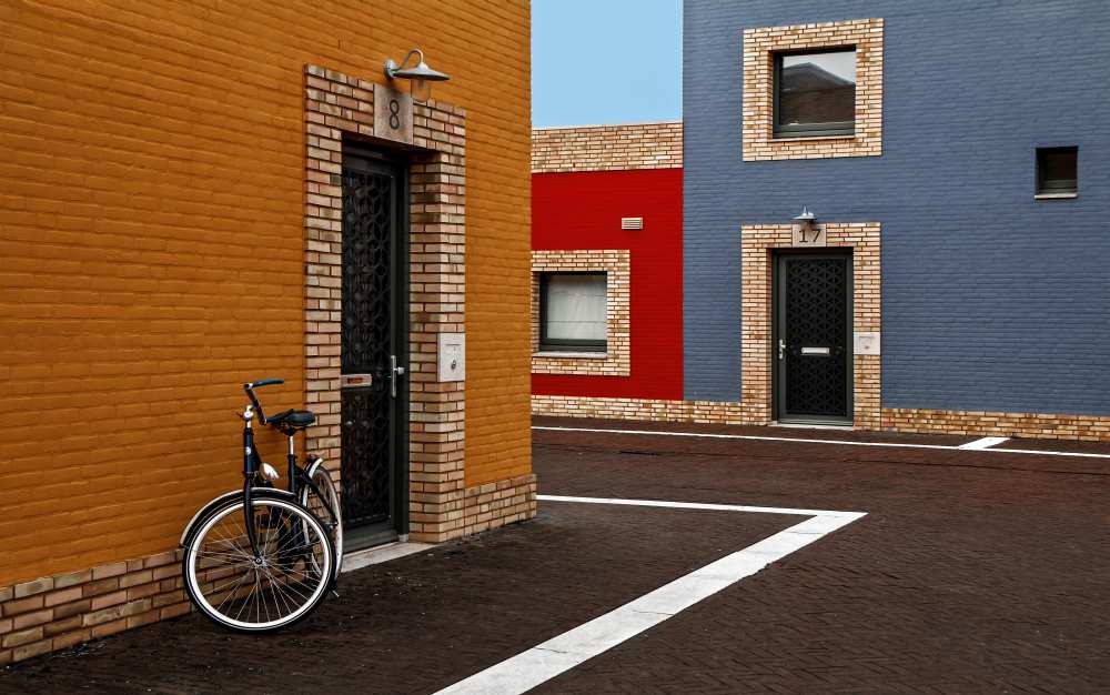 colored facades à Gilbert Claes