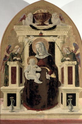 Madonna and Child Enthroned with Angels (tempera on panel) à Girolamo Giovanni