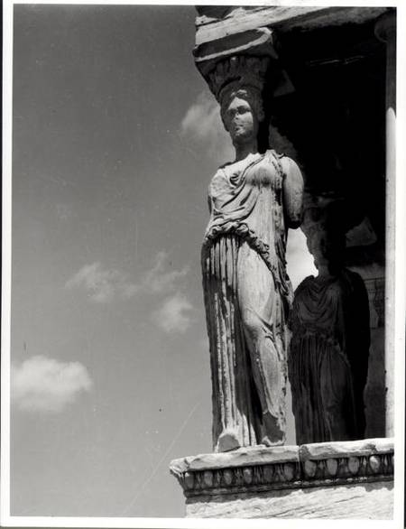 Detail of a caryatid from the Erechtheion à École grecque