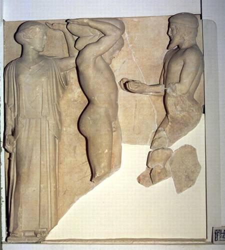 Metope X from the Temple of Zeus depicting Hercules Receiving the Golden Apples of the Hesperides fr à École grecque