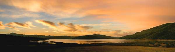Lake Casitas Sunrise à Henrik Lehnerer
