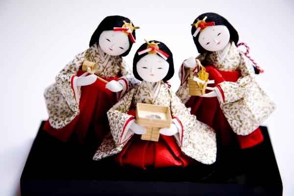 Drei Fukuoka Puppen à Henryk B. Bilski