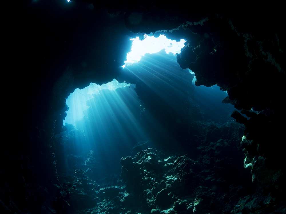 Underwater cave à Ilan Ben Tov