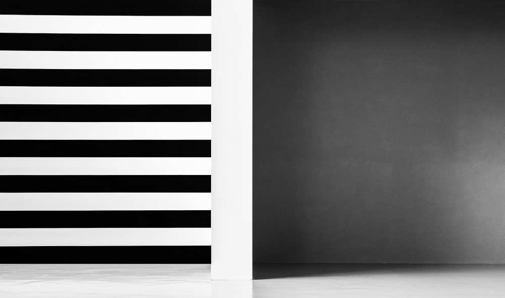 Stripes and shadows à Inge Schuster