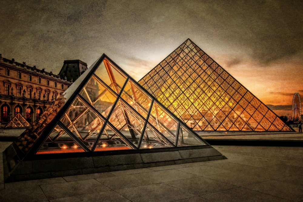 Paris Le Louvre à Isabelle DUPONT