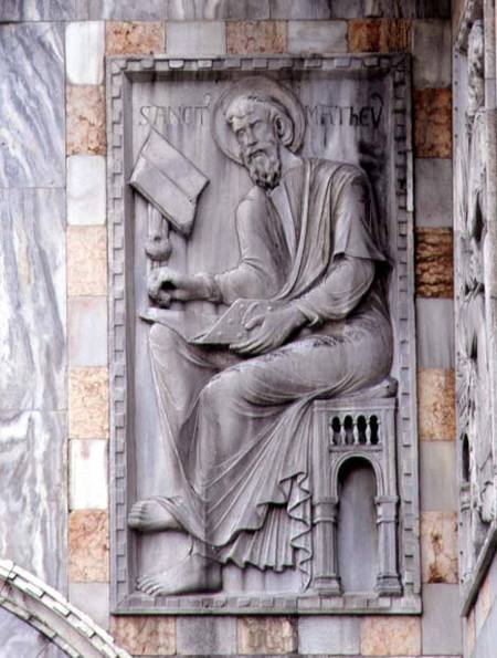 St. Matthew, relief from the north side of the basilica à École picturale italienne