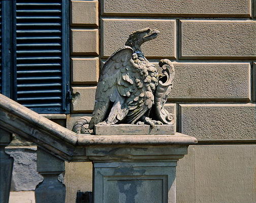 Eagle and crest, Villa di Celle (photo) à École italienne (19ème siècle)