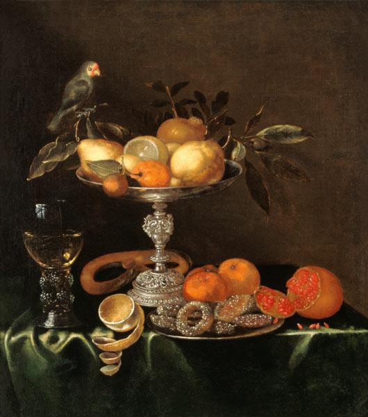 nature morte avec romains, tazza argenté, fruits, pâtisserie et oiseau