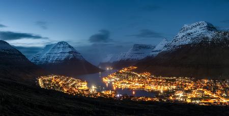 Small Town under Snow Mountain