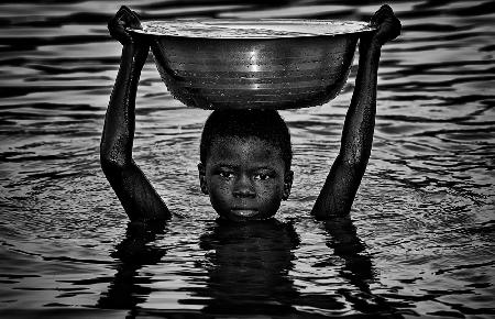 Going for water-I - Benin