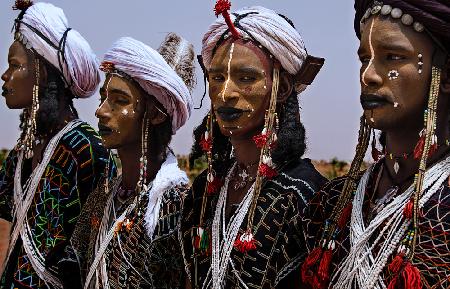 Posing before going to dance to the gerewol festival - Niger