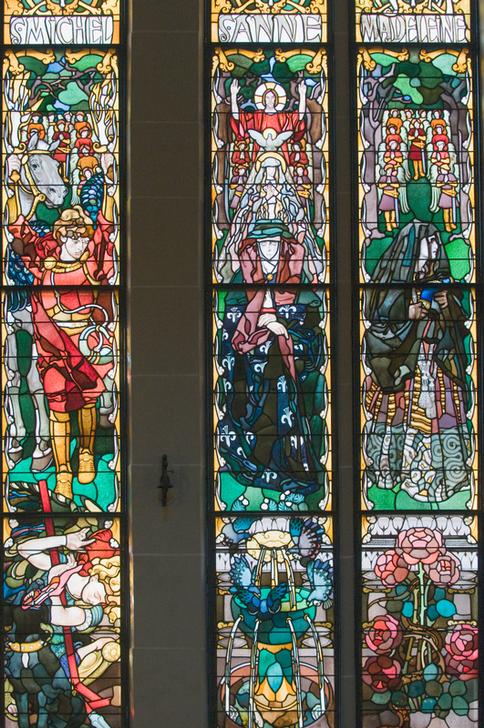 Kathedrale Sankt Nikolaus, Freiburg Glasfenster à Jozef Mehoffer