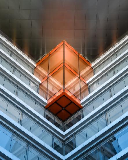 The orange cube