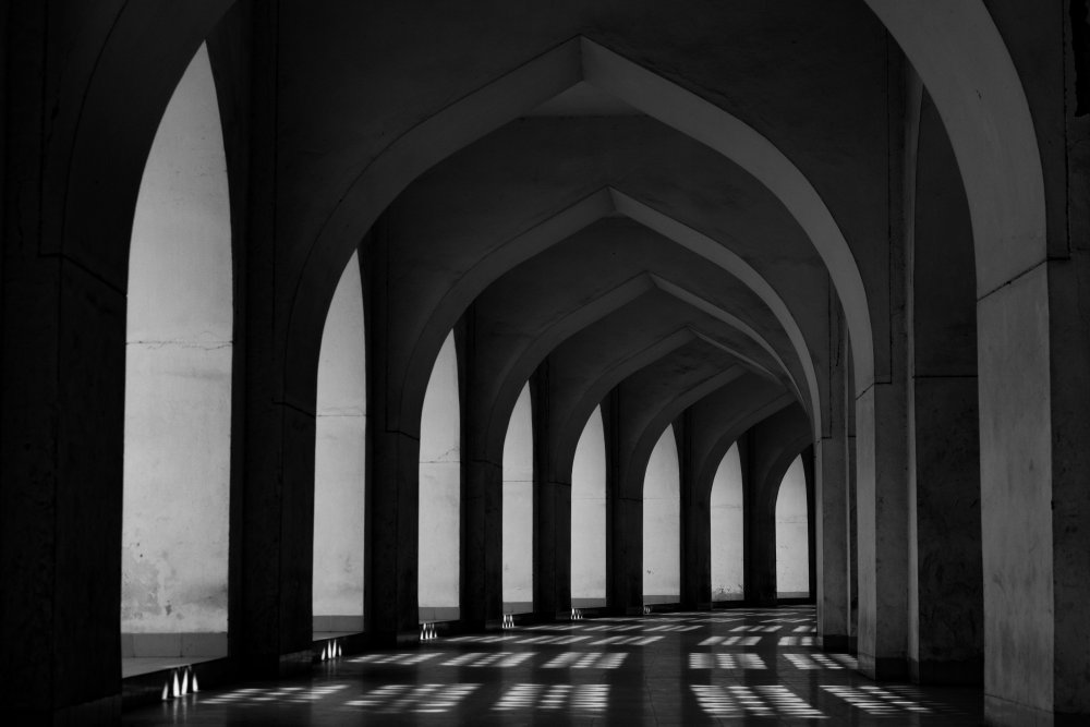 Corridor of The Baitul Mukarram Mosque à Jubair Ahmed Arnob