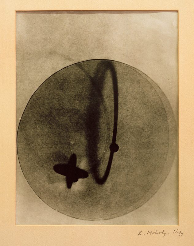 Photogram (Positive) à László Moholy-Nagy