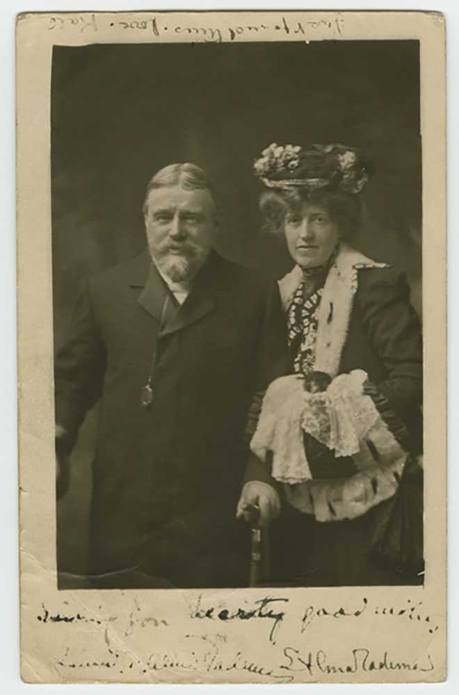 Sir Lawrence Alma-Tadema and Lady Alma-Tadema à Lena Connell