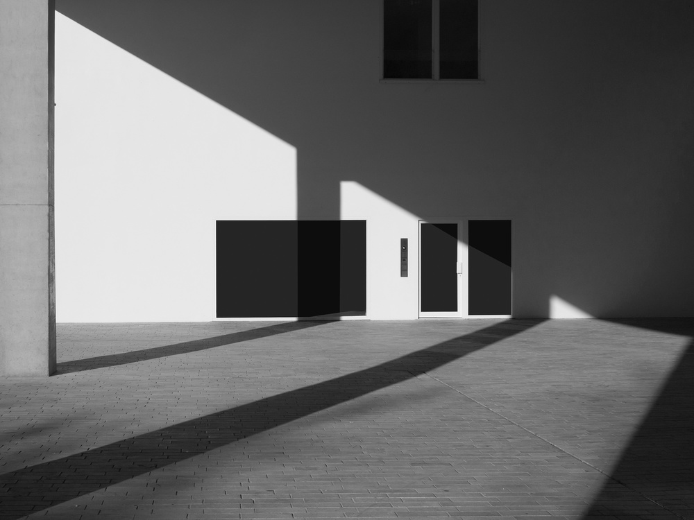 Shadows à Luc Vangindertael (laGrange)