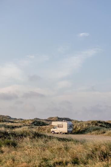Caravan In the Dunes