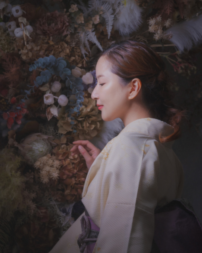 Woman in Kimono à Masayuki Kato