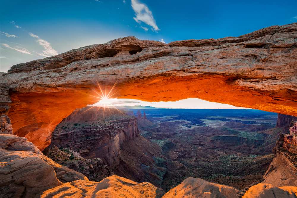 Sunrise at Mesa Arch à Michael Zheng