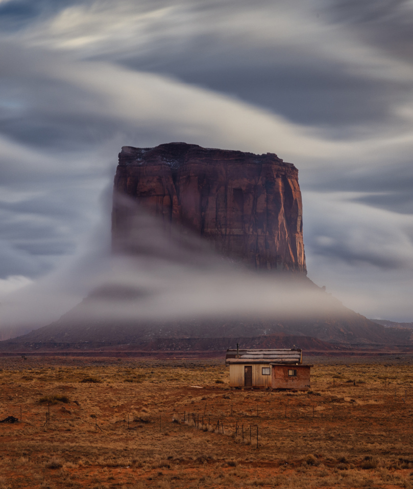 Wind Over Navajo - Vertical à Michael Zheng