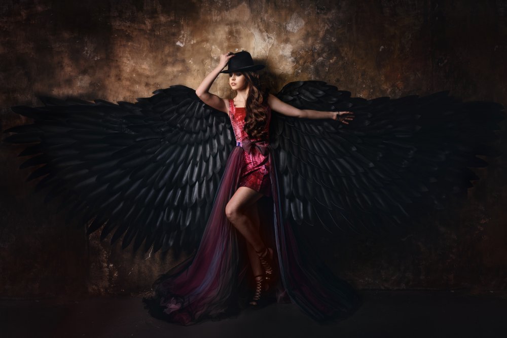Black wings à Michaela Firešová
