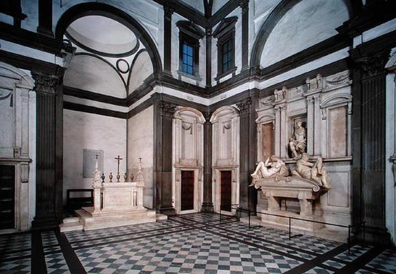 View of the interior showing the Tomb of Giuliano de' Medici (1492-1519) designed 1520-34 (photo) à Michelangelo Buonarroti
