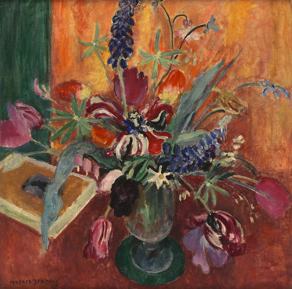 Lupins and tulips, c à Mildred Bendall