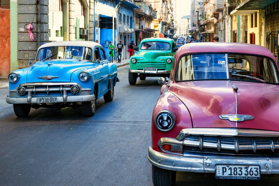 Voitures vintage à L'Havane à Miro May
