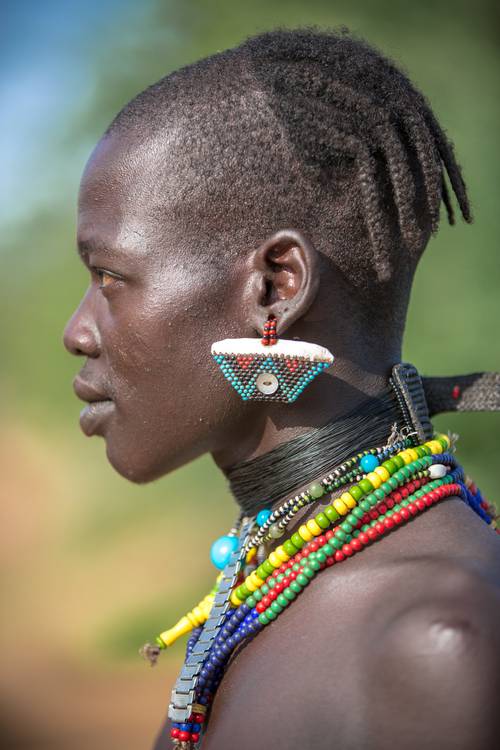 Porträt Mann aus dem Hamer Stamm in Omo Valley, Äthiopien, Afrika à Miro May