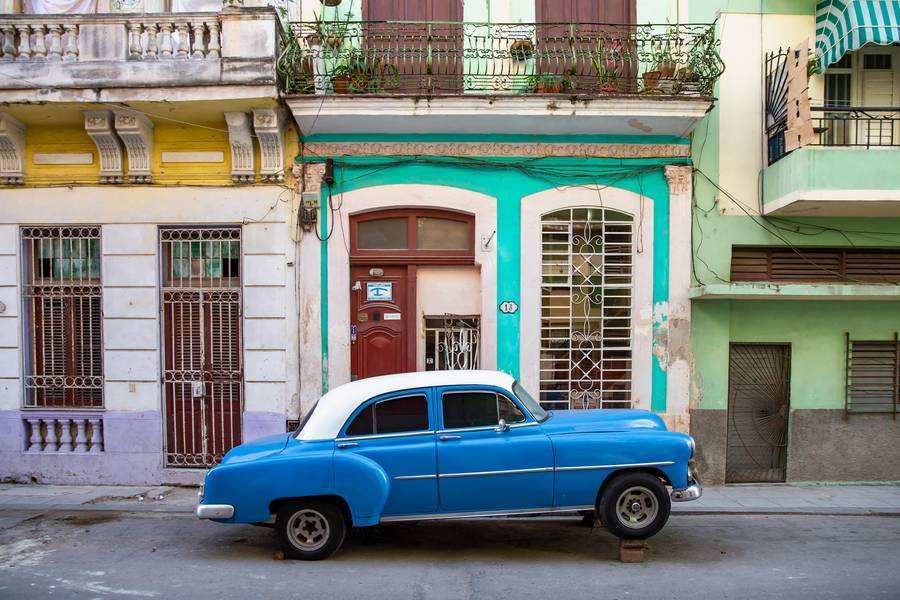 Strassenwerkstatt in Havana, Cuba à Miro May