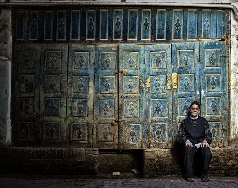 Old à Mohammad Reza Akhoondi