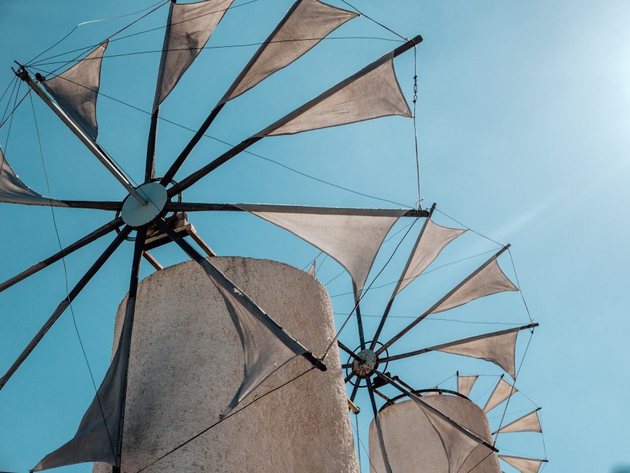 Detail Windmühlen auf Kreta, Lasithi Hochebene à Laura Nenz