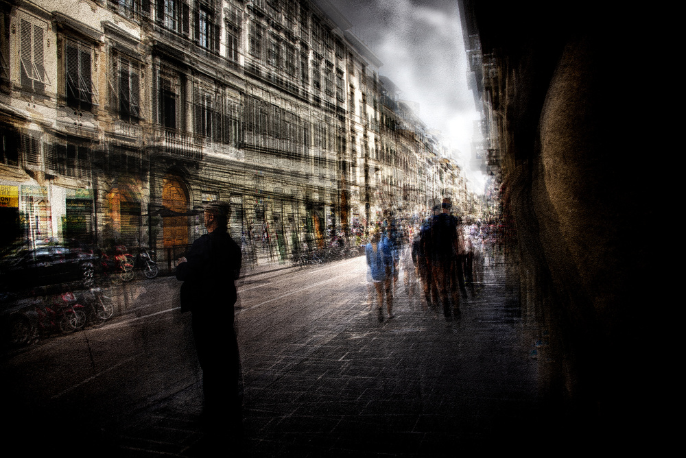 On the streets of Florence à Nicodemo Quaglia