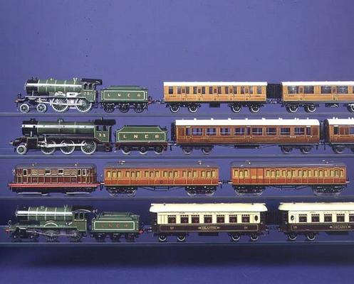 Hornby locomotives and coaches, English, 20th century à 