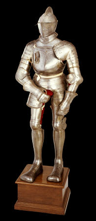 A Composite Full Armour For The Field, 16th Century à 