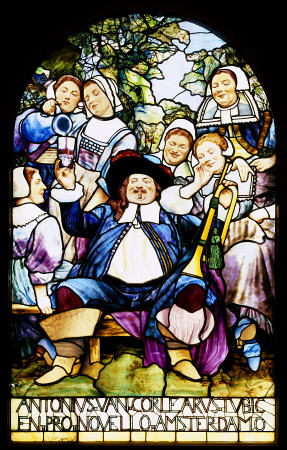 A Fine Stained Glass Historical Portrait Window Commissioned By The Colonial Club Designed By Howard à 