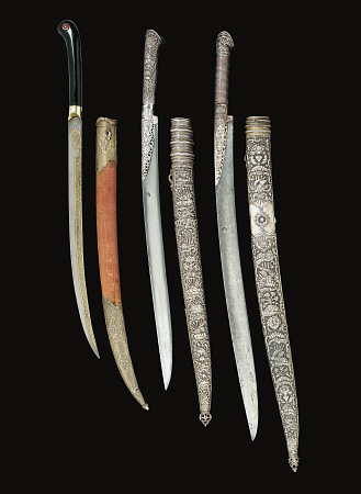 A Group Of Small Ottoman Swords, Turkey, Early 19th Century à 