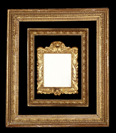A Group Of Three English 17th, 18th And 19th Century Carved And Gilded Frames à 