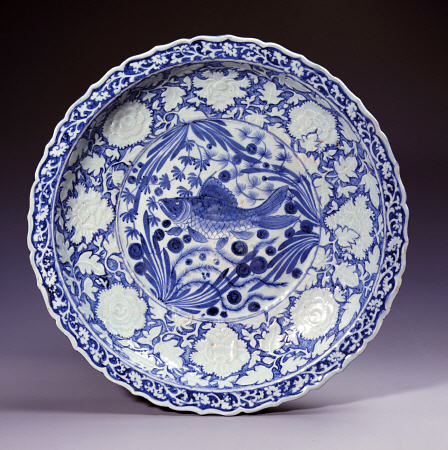 A Highly Important Yuan Blue And White Large ''Fish'' Dish à 