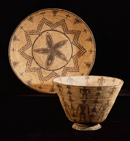 An Apache Coiled Tray And Bowl à 