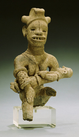 An Igbo Terracotta Maternity à 