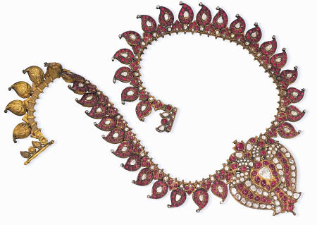 An Indian Ruby And Diamond Necklace With a Centre-Piece Designed As A Double-Peacock and Set With Ta à 
