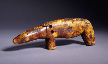 An Inuit Large Marine Ivory Polar Bear à 