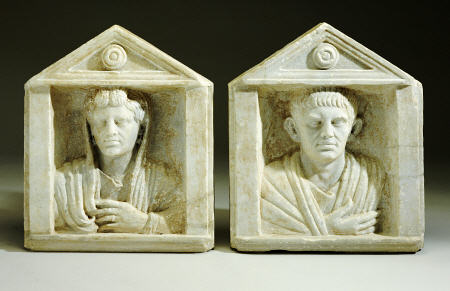 A Pair Of Roman Marble Funerary Reliefs, Early Imperial Period, Circa Late 1st Century B à 