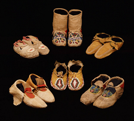 A Selection Of American Indian Hide Moccasins From Varoius Tribes; Clockwise From Top Left - Upper M à 