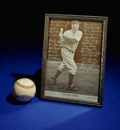 A William Dickey Picture Signed By The Yankees Team And A Signed Baseball Including The Signature Of à 