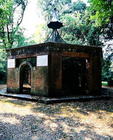 Aviary, in the garden of the Villa di Celle (photo)